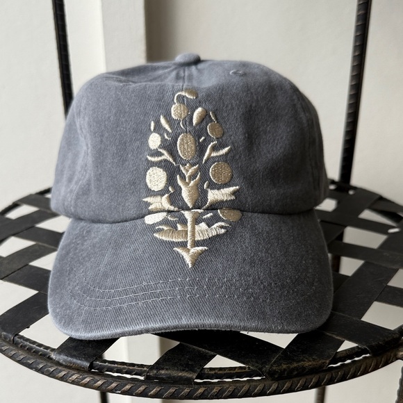 Gray Embroidered Cap - Picture 2 of 4